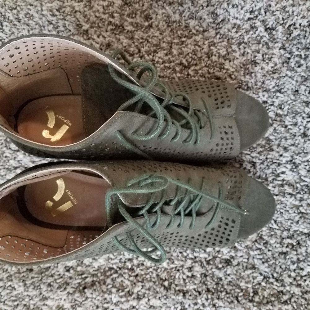 Wedges - Picture 3 of 4